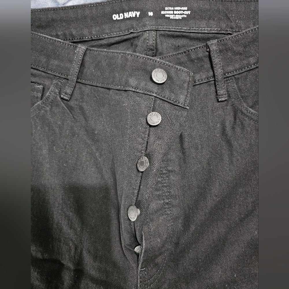 High Rise Bootcut Jeans - Picture 3 of 4